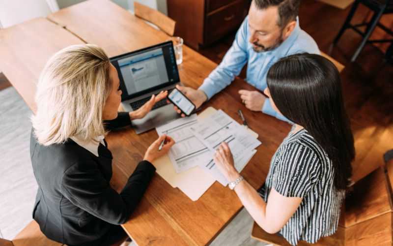 Cómo llevar a cabo una adecuada planificación financiera en la administración de fincas