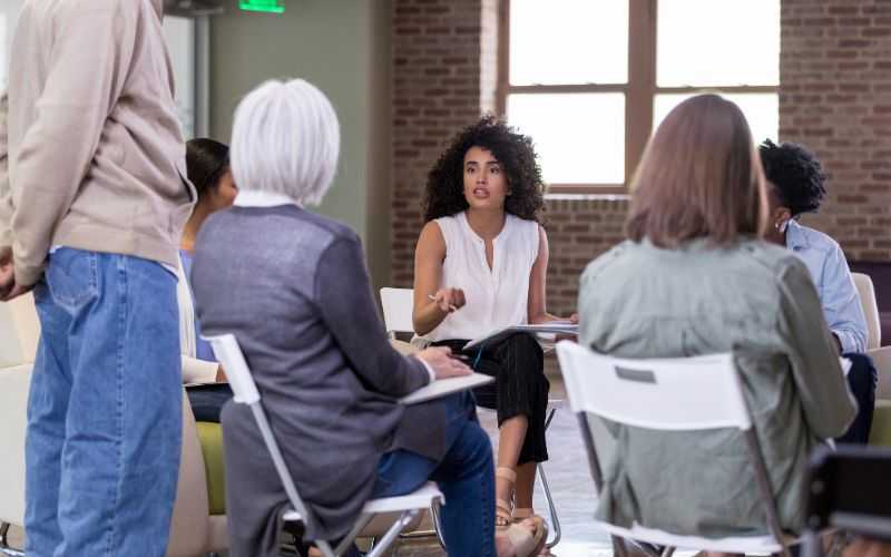 Cómo hacer una buena gestión de los problemas de falta de iluminación en las zonas comunes de una comunidad de propietarios.